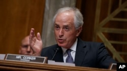 El senador republicano por Tennessee Bob Corker, presidente de la Comisión de Relaciones Exterioes del Seando, ha expresado su discrepancia con la Casa Blanca.