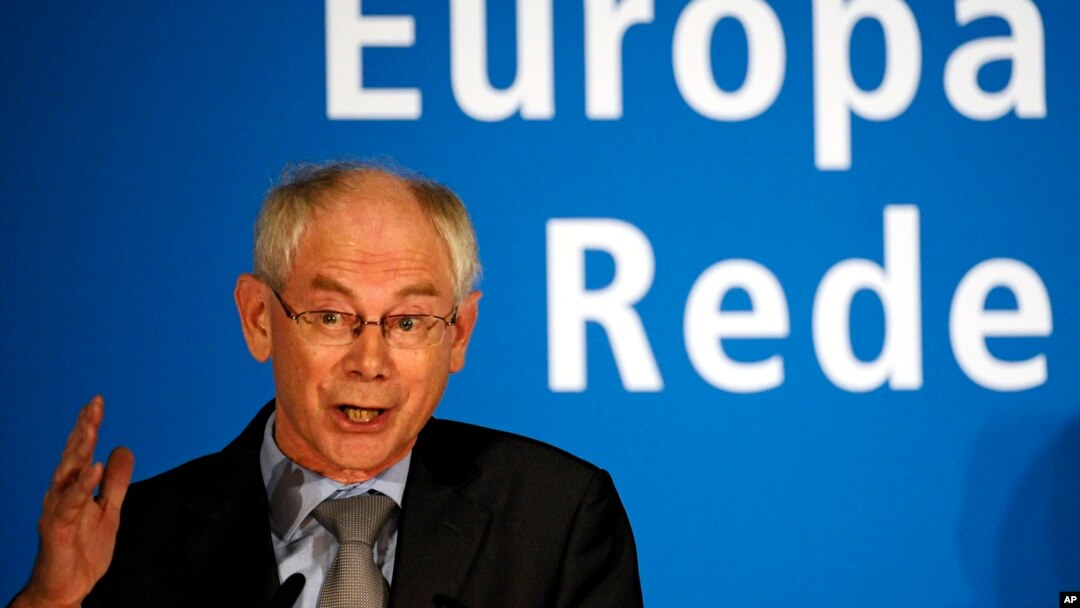 Presiden Uni Eropa, Herman van Rompuy memberikan sambutan di Museum Pergamon, Berlin, 9 November 2010 (Foto: dok). 
