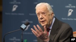 Mantan Presiden AS Jimmy Carter Membahas diagnosis kankernya dalam konferensi pers di The Carter Center di Atlanta (20/8). (AP/Phil Skinner)