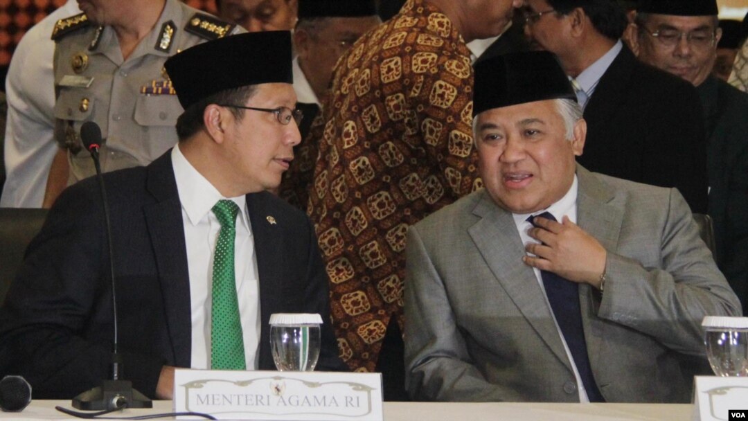 Menteri Agama Lukman Hakim Syaifuddin (kiri ) dan Ketua MUI Din Syamsuddin mengimbau ormas-ormas Islam untuk tidak melakukan sweeping dalam bulan Ramadan ini. 