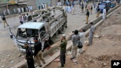 پشاورمیں دو بم دھماکوں میں 7 ہلاک متعدد زخمی