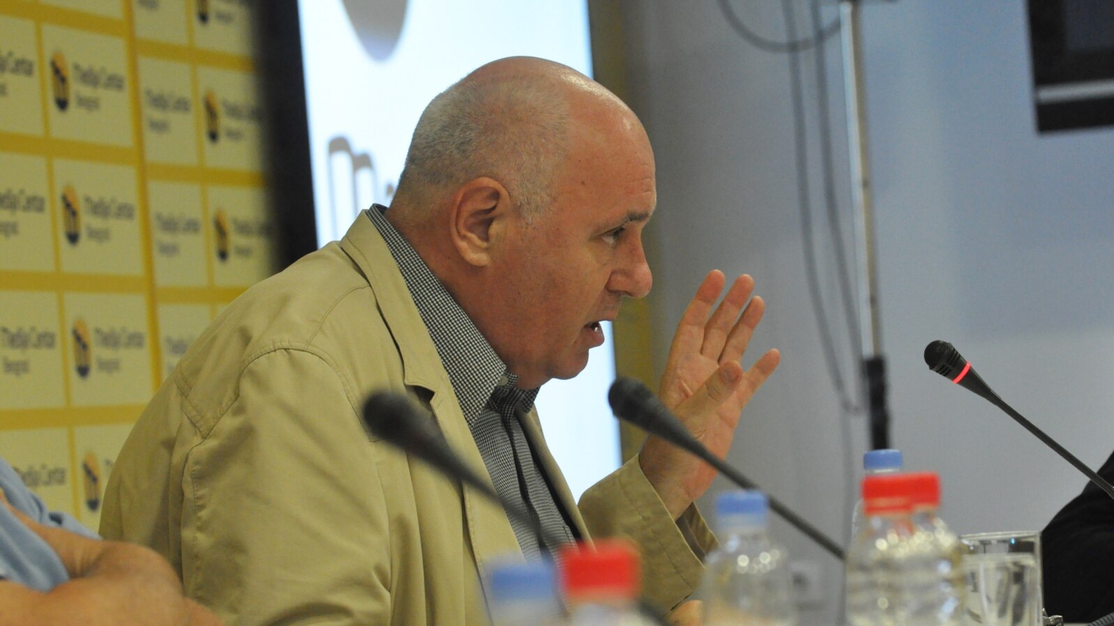 Puhovski: Hrvatska nema problem sa Srbijom već sa srpskom manjinom
