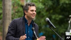 Mark Ruffalo di acara Solutions Project Garden Party, New York, Kamis, 18 Juni 2015.