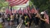 Demonstran Pro-Demokrasi Berpawai ke Konsulat AS di Hong Kong