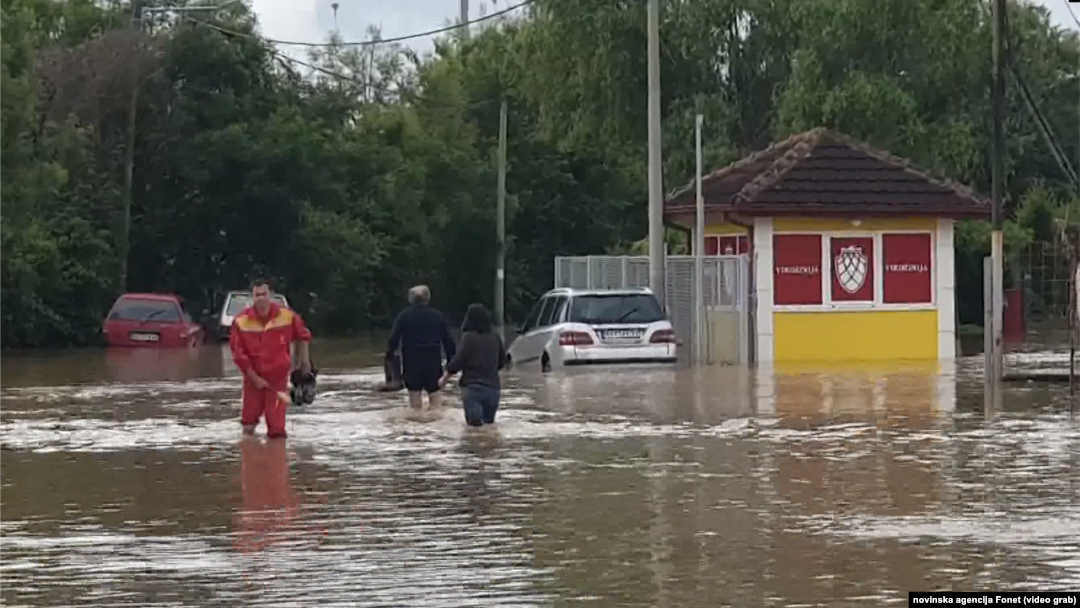 Vanredna odbrana od poplava na teritoriji cele Srbije, Foto: video grab