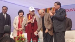 ༧གོང་ས་མཆོག་ས་རྒྱ་གར་གྱི་སློབ་གྲྭ་ཞིག་ལ་ཆིབས་བསྒྱུར་བསྐྱངས་ཡོད་པ།