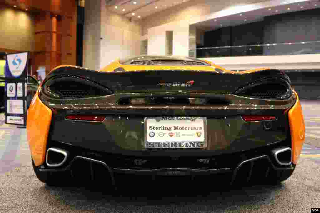 نمایشگاه اتومبیل واشنگتن مک لارن Model: 650S Spider