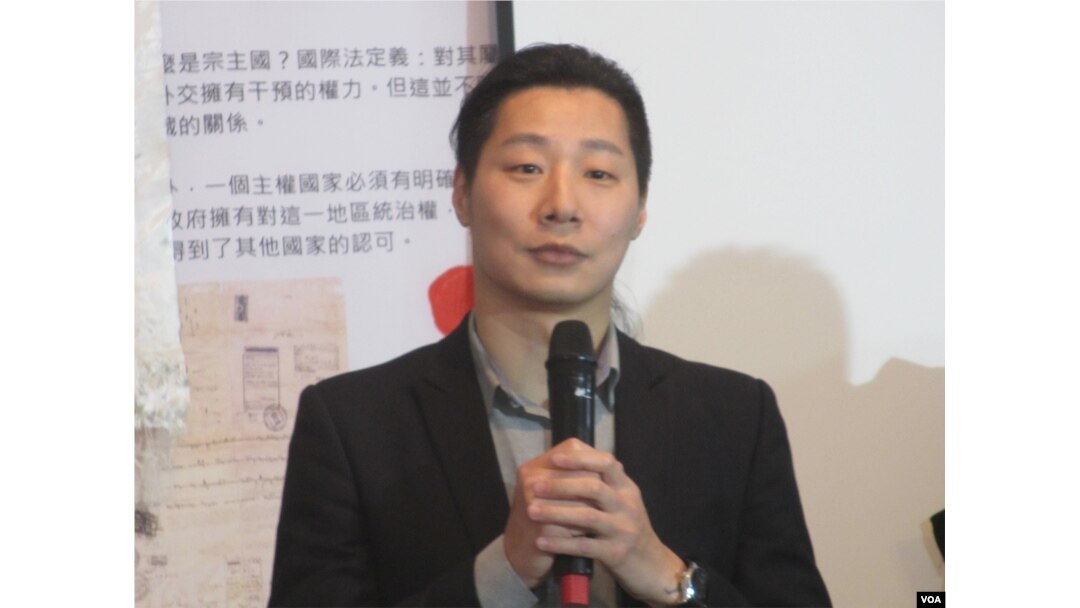 台湾在野党时代力量党立法委员林昶佐(美国之音张永泰拍摄)