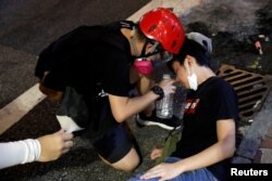 La mayoría de los manifestantes en Hong Kong son jóvenes que pugnan por reformas democráticas.