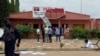 Angola: des locaux du parti au pouvoir incendiés lors d'une grève