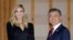 အမေရိကန်သမ္မတ Donald Trump ရဲ့ သမီး Ivanka Trump နှင့် တောင်ကိုးရီးယားသမ္မတ Moon 