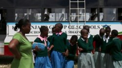 Selama sekolah tutup akibat pandemi, banyak siswi di Kenya bekerja "apa saja" termasuk menjadi PSK selama pandemi (foto: ilustrasi).