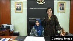 Instagram Menkeu Sri Mulyani yang berisi foto bersama Tania, Siswa SMA 4 Solo yang berkesempatan menjadi Menteri Keuangan selama satu hari. 