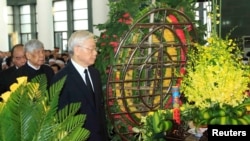 Tổng Bí thư Ðảng Cộng sản Việt Nam Nguyễn Phú Trọng tại lễ tang của Chủ tịch nước Trần Đại Quang.