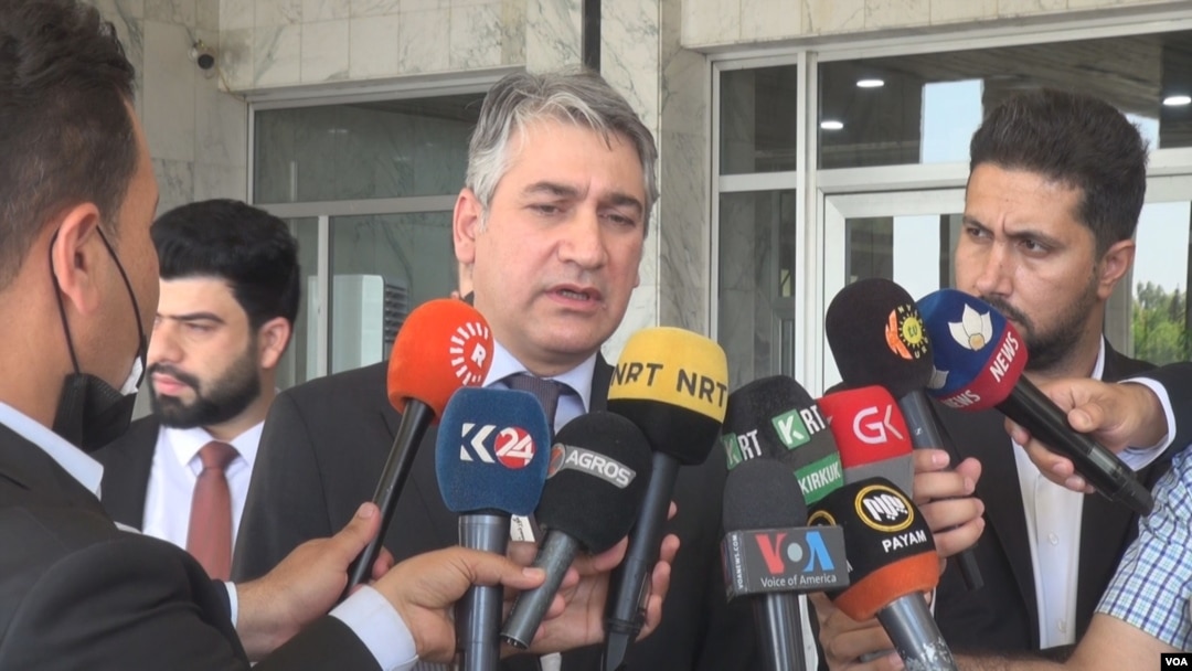 دکتۆر جوتیار عادل. بە کامێرای ئەحمەد زێباری