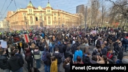 Protest je održan i ispred Ministarstva prosvete u Beogradu (Foto: FoNet/Marko Dragoslavić)