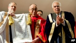 The Dalai Lama receiving an honorary Doctor of Letters from Jamia Millia Islamia University in New Delhi, India, on November 23rd, 2010.