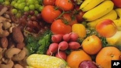 Eating brightly-colored fruit and vegetables, which are rich in anti-oxidants, may help prevent or slow the development of ALS, according to a new study. 