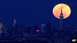 Una increíble Luna iluminará la Tierra la noche de este domingo.