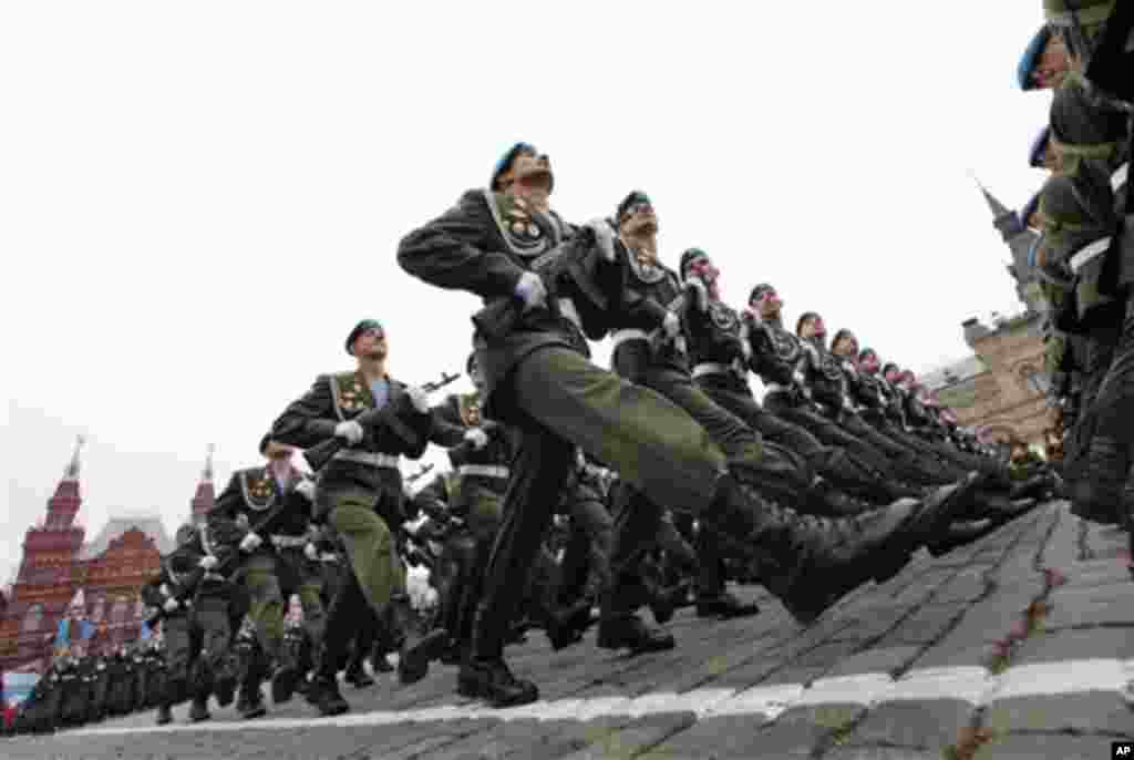 Russian paratroopers march on the Red Square, during the Victory Day Parade, which commemorates the 1945 defeat of Nazi Germany in Moscow, Russia, Wednesday, May 9, 2012. Russian President Vladimir Putin has told the annual massive military parade in Red