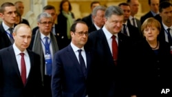 Vladimir Putin, François Hollande, Petro Poroshenko e Angela Merkel