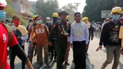 မံုရြာဆႏၵျပပြဲ တပ္ၾကပ္တစ္ဦး ပူးေပါင္းပါဝင္
