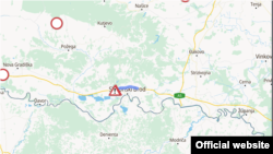 Mesto saobraćajne nesreće na auto-putu pored Slavonskog Broda, u kojoj je autobus kosovskih registarskih tablica izleteo sa puta, na mapi Hrvatskog autokluba, 25. jula 2021.