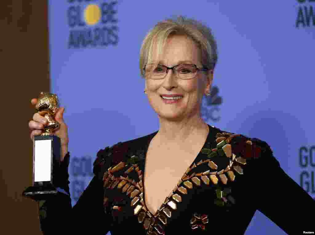 Cecil B. De Mille Onur Ödülünü Alan Merly Streep