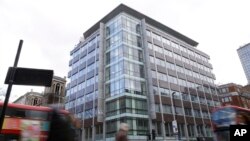 Pandangan gedung kantor Cambaridge Analytica di 55 New Oxford Street, di London, 23 Maret 2018.