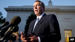 El republicano John Boehner dijo que no se logró ningún acuerdo para reabrir el gobierno en la reunión con el presidente Barack Obama y el demócrata Harry Reid.