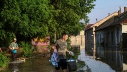烏克蘭大壩被毀引發洪水 迫使上萬人疏散