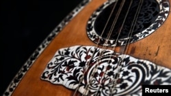 FILE - An old lute.