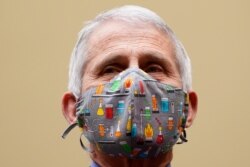Anthony Fauci, pakar penyakit menular terkemuka di negara itu bersaksi di hadapan Sub-komite Pemilihan Rumah untuk Krisis Coronavirus di Capitol Hill di Washington, Kamis, 15 April 2021. (Foto: AP/Susan Walsh)