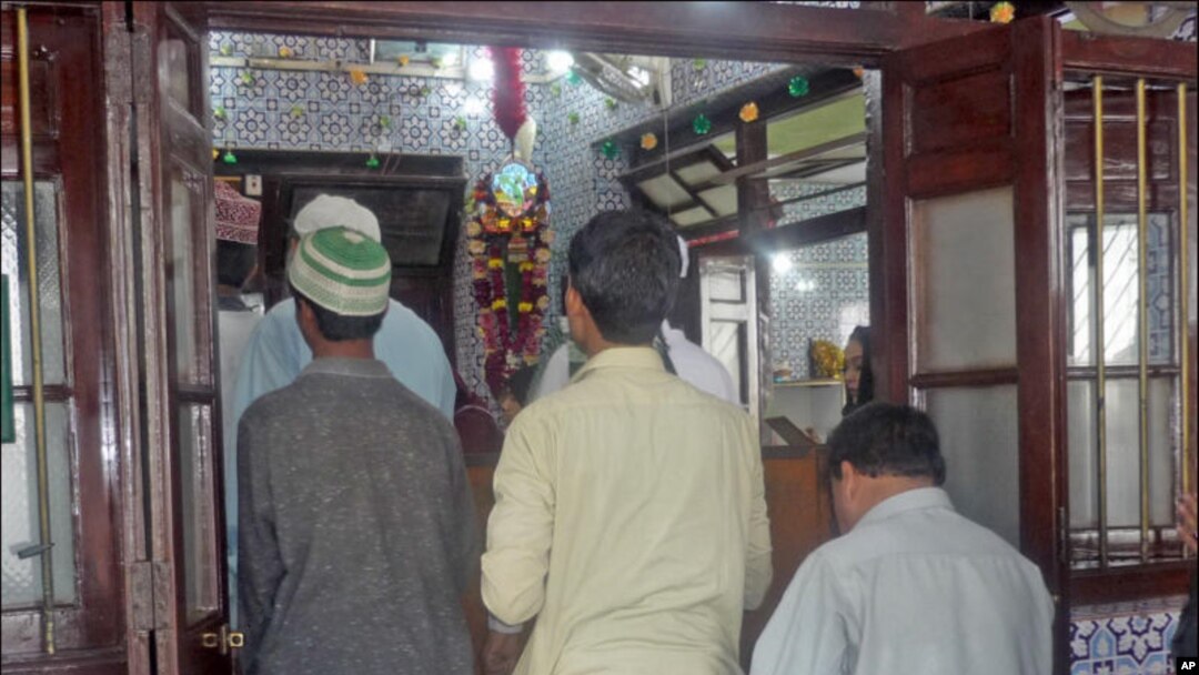 کراچی میں عبداللہ شاہ غازی کا عرس
