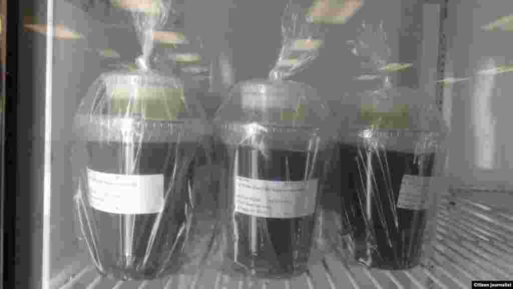 ນໍ້າຫວານໝໍ້ນ້ອຍ