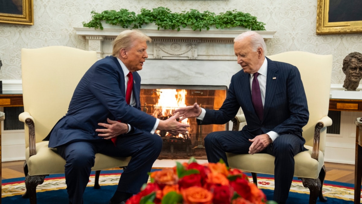 Biden and Trump meet at White House