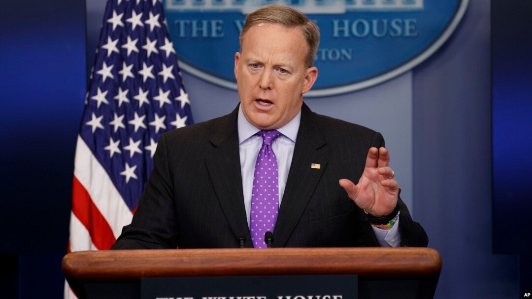 Juru bicara Gedung Putih Sean Spicer mengatakan draft proposal Garda Nasional “bukan dokumen Gedung Putih” (foto: dok).