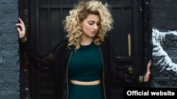 Tori Kelly