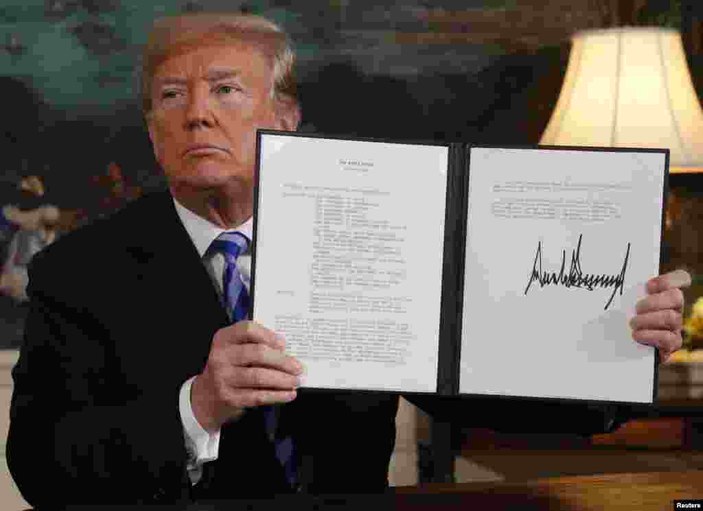 &nbsp;پرزیدنت ترامپ در فرمان رسمی تحریم علیه ایران را امضا کرد که به زودی از سر گرفته می شود. پرزیدنت ترامپ می گوید از مذاکره مجدد با ایران استقبال می کند.