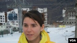 Лыжница Алиссия Афи Дипол