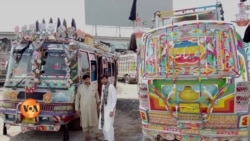 پشاور بی آر ٹی معطل، لوگ پرانی بسوں میں سفر کرنے پر مجبور