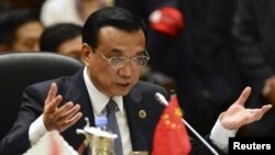 Thủ tướng Trung Quốc Lý Khắc Cường nhấn mạnh rằng 'dân Trung Quốc đối xử tử tế với các hành động tử tế và sẽ dùng công lý với các hành động sai trái'.