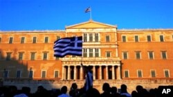 Η Ελλάδα παραμένει μια από τις πιο ευημερούσες χώρες