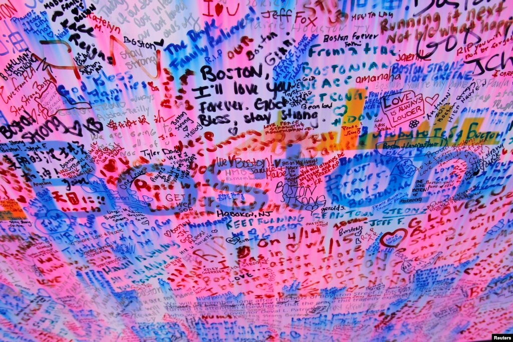 Boston Turns Street into Memorial for Bombing Victims