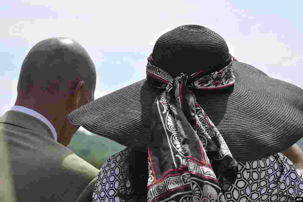 Дело – в шляпках. И не только…