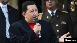 Presiden Venezuela Hugo Chavez kembali ke Kuba untuk menjalani perawatan (foto: dok). 