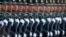 Soldados del Ejército Popular de Liberación de China marchan en formación durante un desfile para conmemorar el 70 aniversario de la fundación de la República Popular de China en Beijing, el 1 de octubre de 2019.