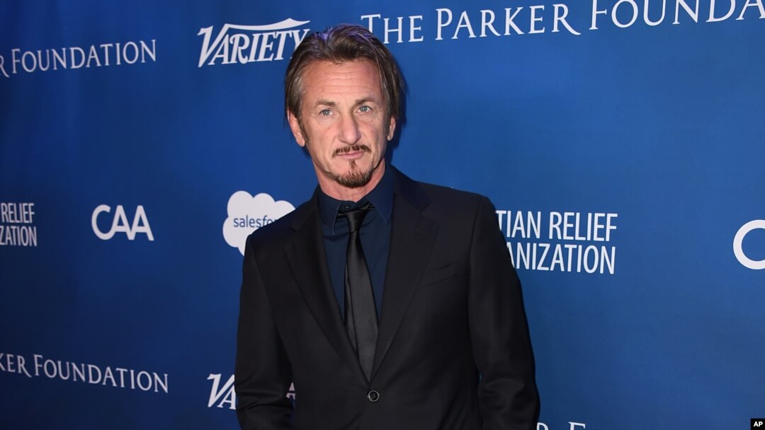 Sean Penn arrives at the 5th Annual Sean Penn & Friends HELP HAITI HOME Gala Benefit at the Montage Hotel in Beverly Hills, Calif., Jan. 9, 2016.