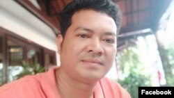 លោក គង់ ម៉ាស់ មន្ត្រីគណបក្ស​សង្គ្រោះ​ជាតិ​ពី​ស្រុក​រមាស​ហែក ខេត្ត​​ស្វាយ​រៀង ត្រូវ​បាន​ឃាត់​​ខ្លួន​កាល​ពីថ្ងៃ​ទី​​១៦ មករា ២០១៩ (រូបថត៖ ហ្វេសប៊ុក​)