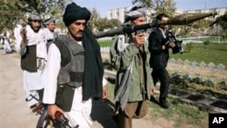 Afghan Taliban fighters (file photo)